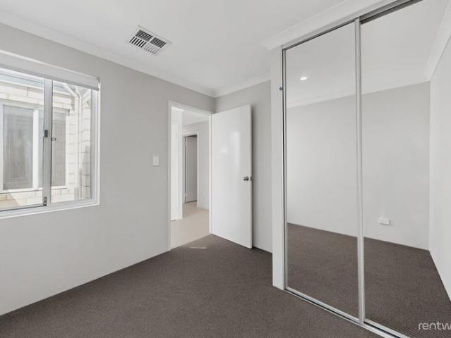 House for rent in Golden Bay, Western Australia