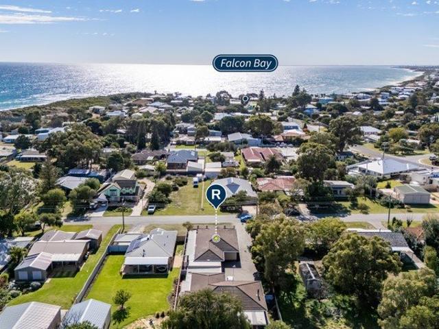 Duplex for sale in Parklands, Western Australia