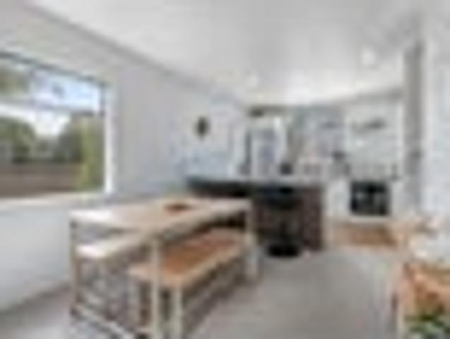 Apartment for sale in Whangaparaoa, Oroua County
