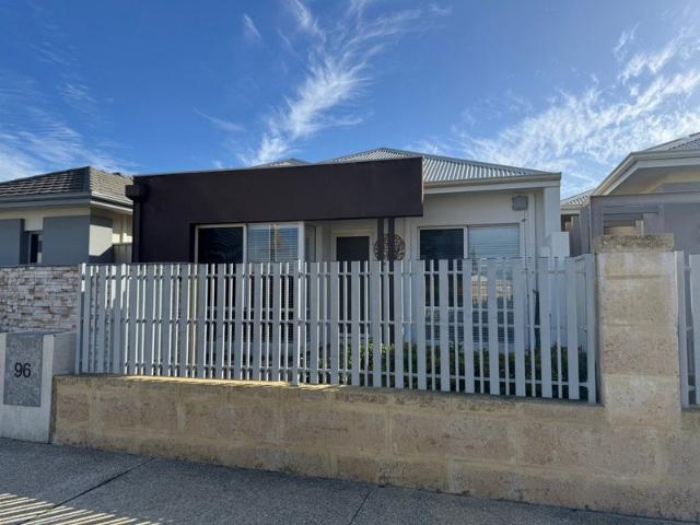House for rent in Golden Bay, Western Australia