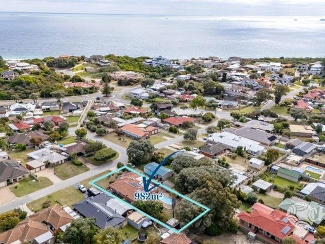 House for sale in Waikiki, City of Rockingham