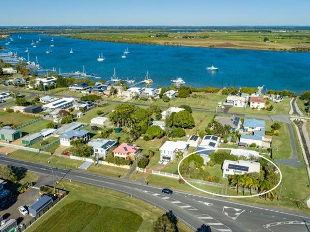 House for sale in Burnett Heads, Queensland