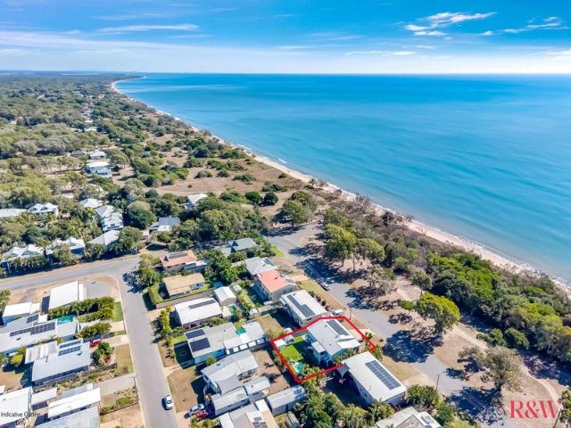 House for sale in Moore Park Beach, Queensland