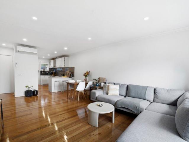 Apartment for sale in Mentone, Melbourne