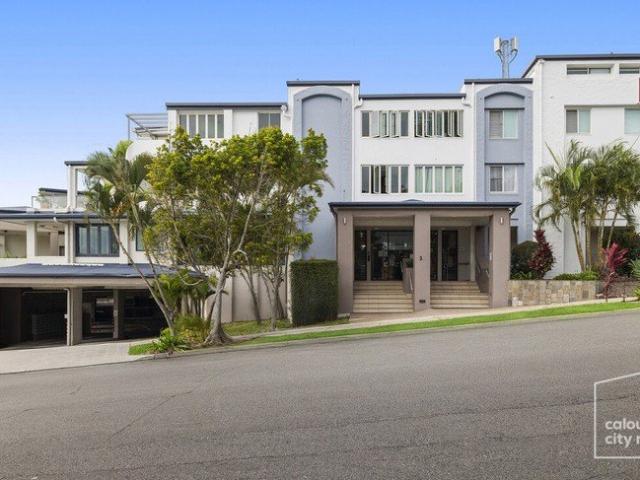 Apartment for sale in Kings Creek, Queensland