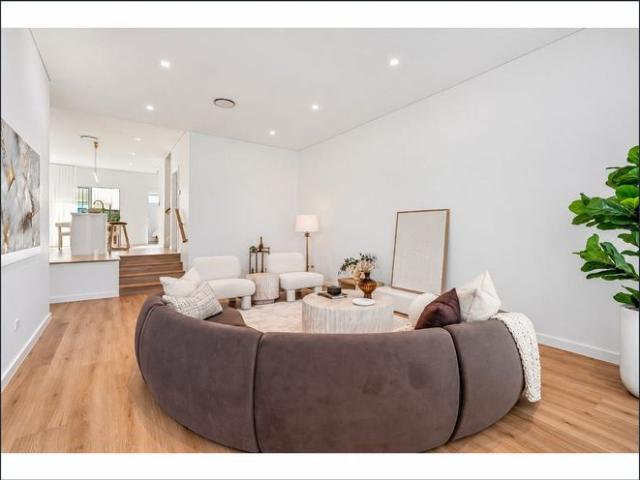 House for rent in Bateau Bay, Central Coast Council