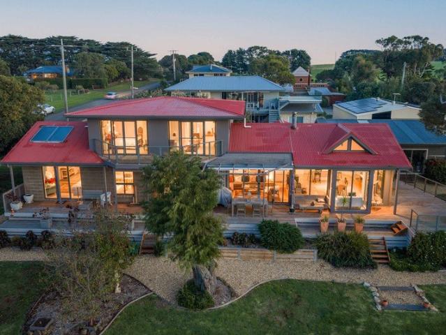 House for sale in Newhaven, Victoria