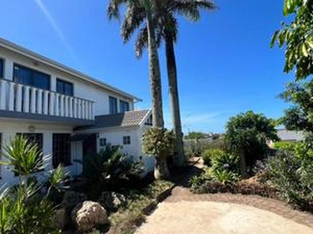 House for sale in La Mercy, Kwazulu-natal