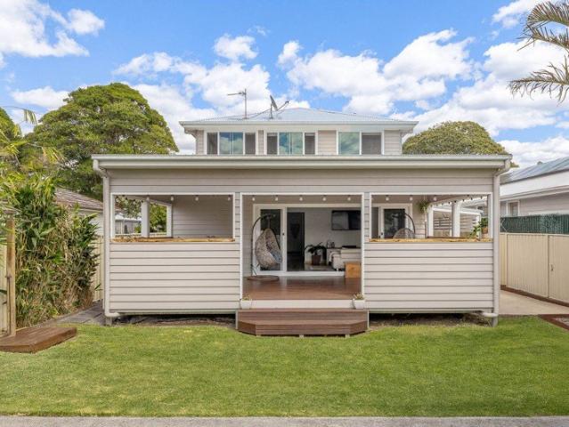 House for sale in Fairy Meadow, Wollongong City Council