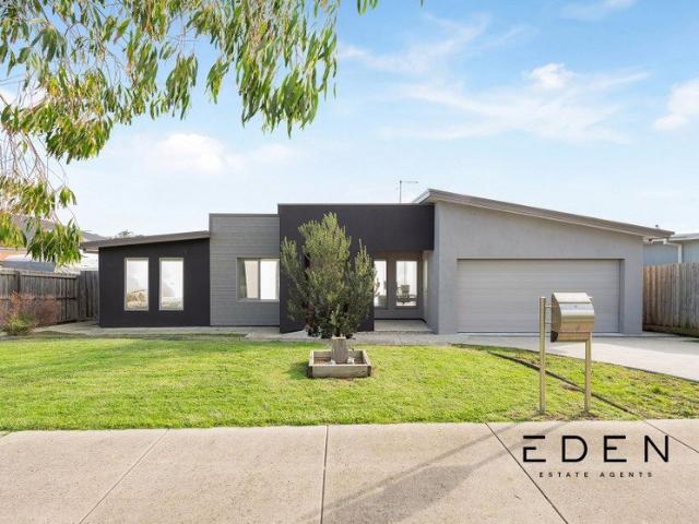 House for sale in San Remo, Victoria