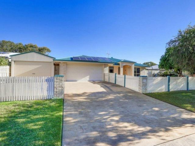 House for rent in Moore Park Beach, Queensland