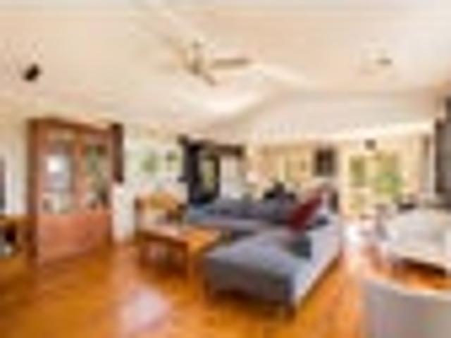 House for sale in Whangaparaoa
