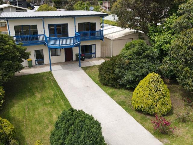 House for rent in Lake Tyers Beach, Victoria
