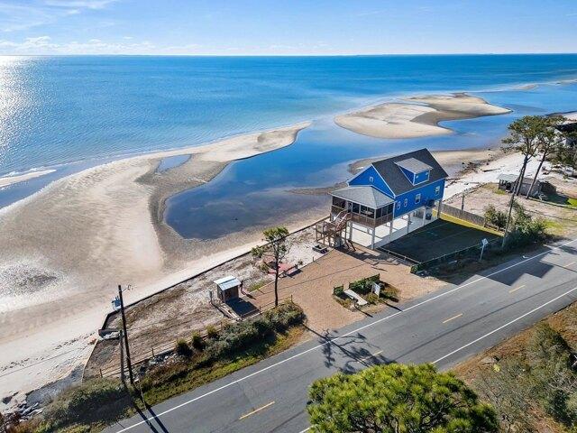 House for sale in Carrabelle House for sale in Carrabelle