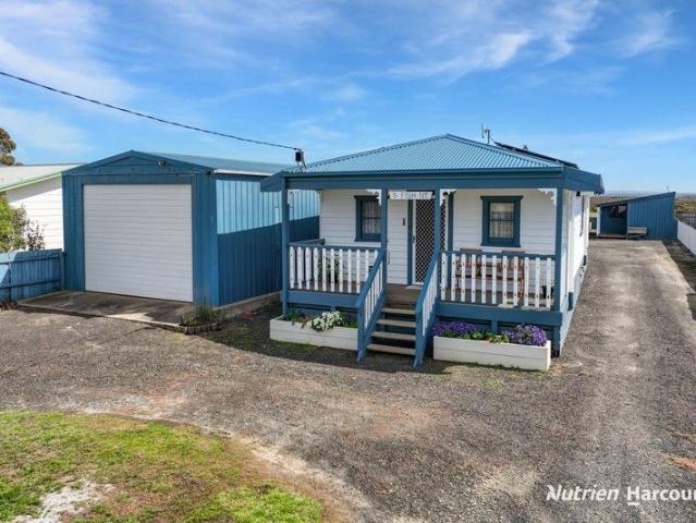 House for sale in Manns Beach, Victoria