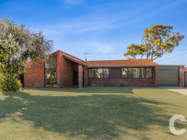 House for sale in Safety Bay, Western Australia