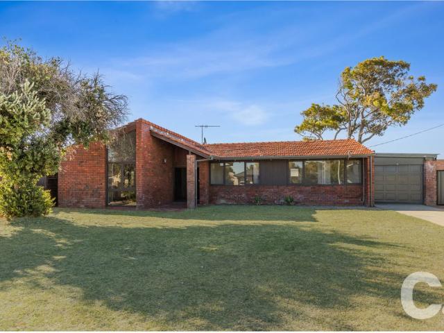 House for sale in Safety Bay, Western Australia