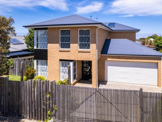 House for rent in Torquay, Victoria