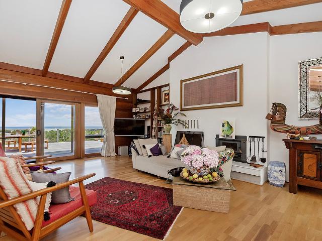 Cottage for sale in Narrawong, Victoria