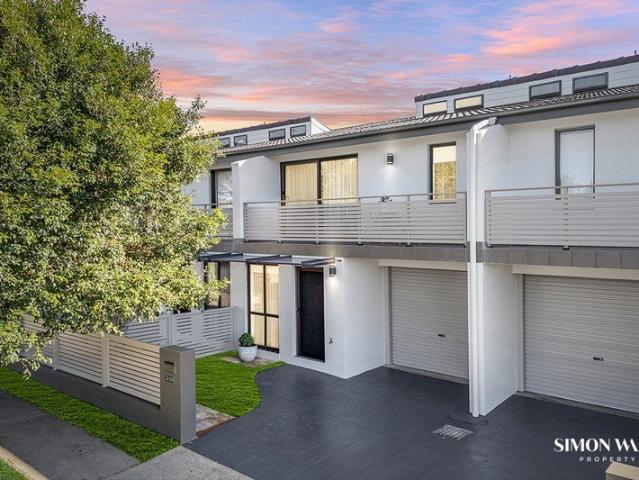 Townhouse for sale in Ambergate, New South Wales