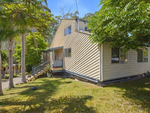 House for sale in Long Beach, Maloneys Beach