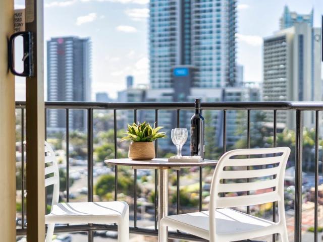 Apartment for sale in Surfers Paradise, Gold Coast City