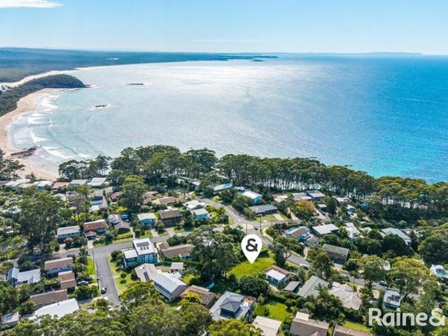 Land for sale in Mollymook Beach, New South Wales