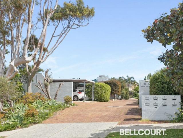 Townhouse for rent in Scarborough, City of Stirling