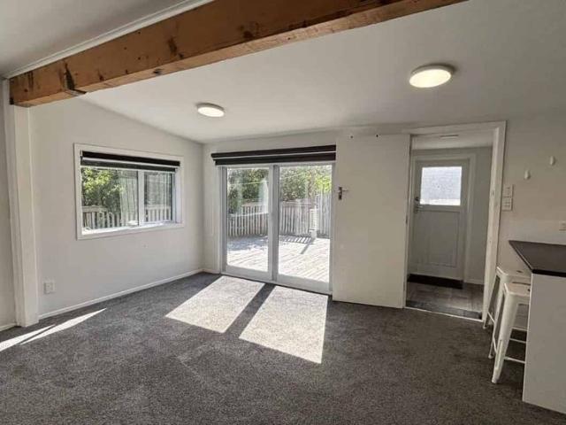 House for rent in Taranaki