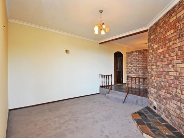 Apartment for rent in Cloverdale, City of Belmont