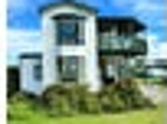 House for sale in Awhitu