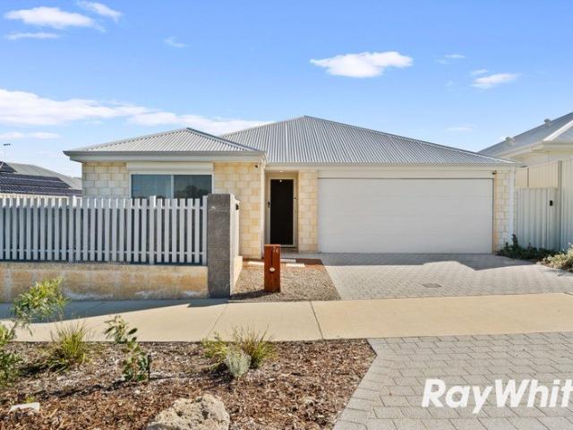 House for sale in Golden Bay, Western Australia