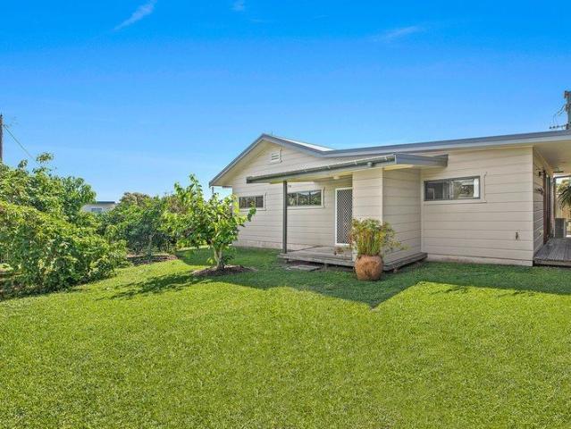 Garage for sale in Wooli, New South Wales