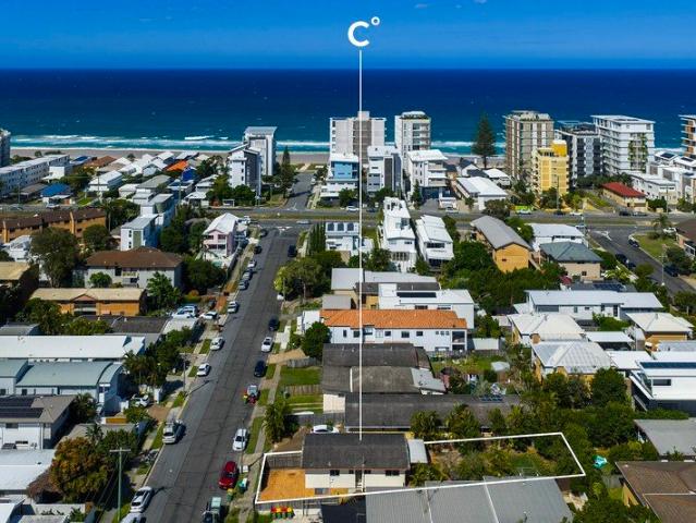 House for rent in Palm Beach, Gold Coast City