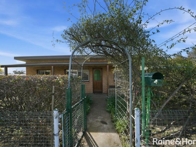 House for sale in Dodges Ferry, Tasmania