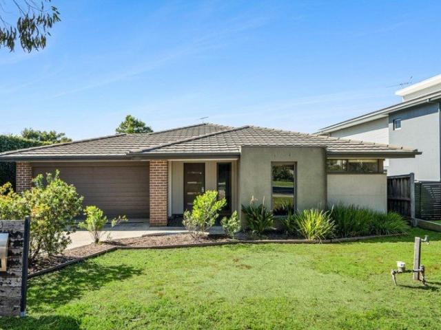 House for rent in Torquay North, Torquay