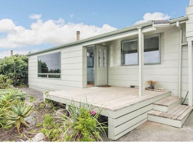 House for rent in Ōtaki Beach, Kāpiti Coast District
