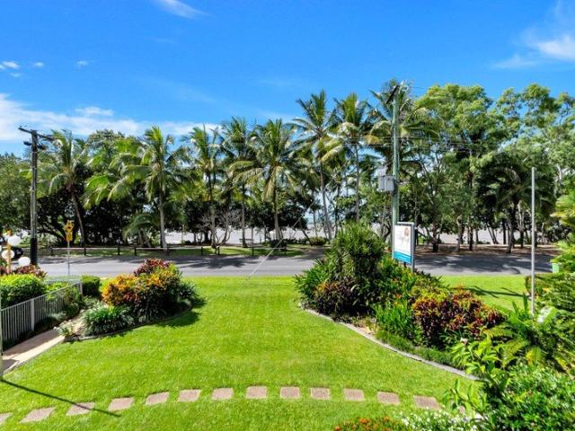 Apartment for rent in Clifton Beach, Palm Cove