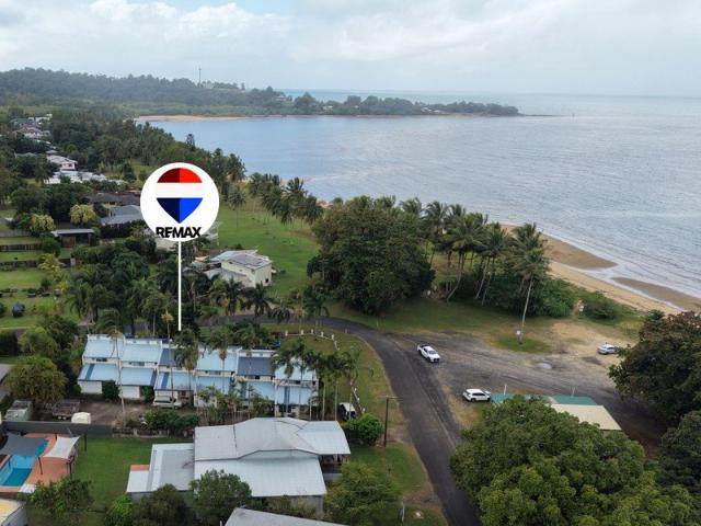 Townhouse for sale in Flying Fish Point, Queensland