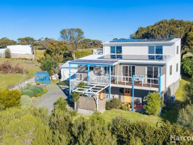 House for sale in Low Head, Tasmania