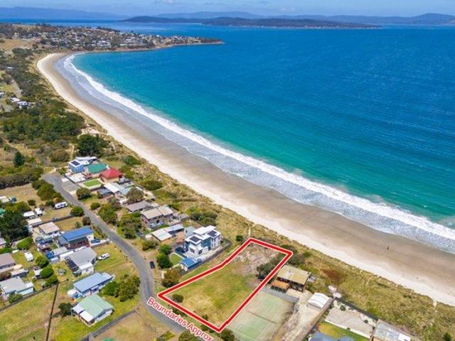 Land for sale in Primrose Sands, Tasmania