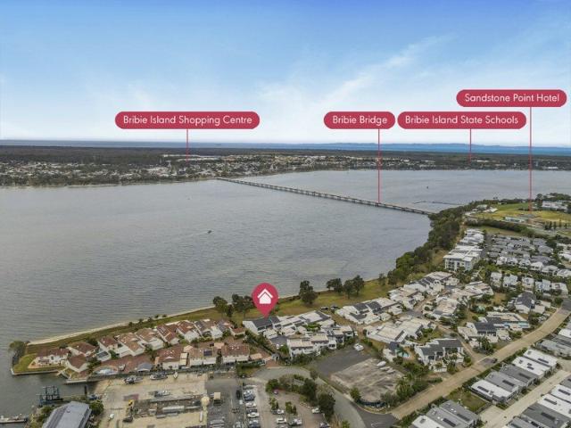 Townhouse for sale in Sandstone Point, Greater Brisbane