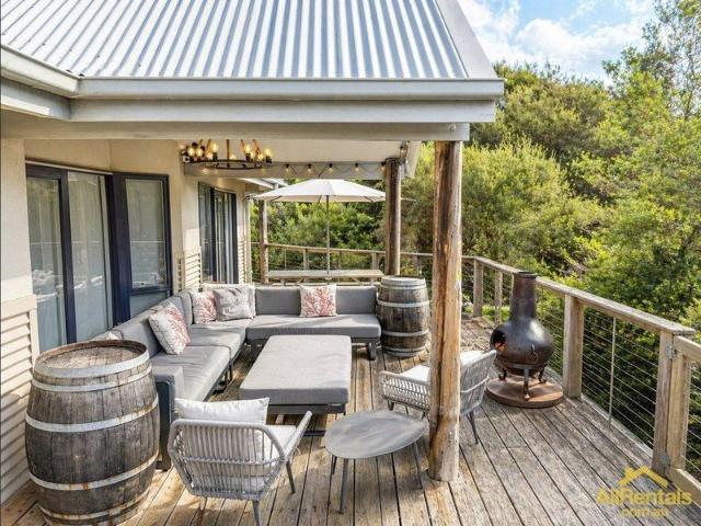 House for rent in St Andrews Beach, Melbourne