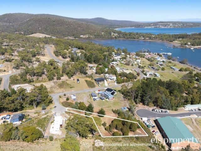 Land for sale in Nubeena, Tasmania