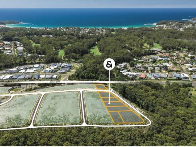 Land for sale in Mollymook Beach, New South Wales