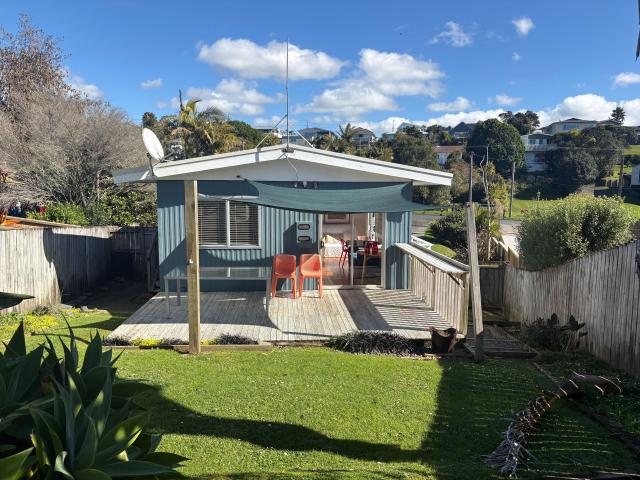 House for rent in Whangaparaoa, Oroua County