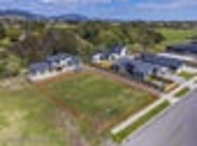 Land for sale in Paraparaumu, Wellington