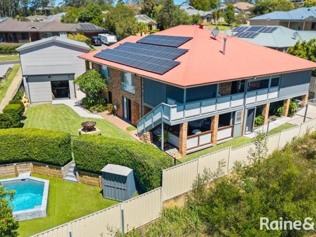 House for sale in Mollymook Beach, Shoalhaven City Council