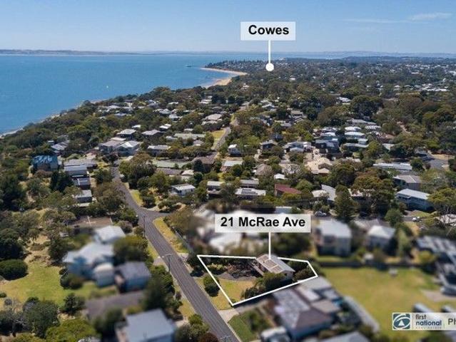 House for sale in Cowes, Victoria
