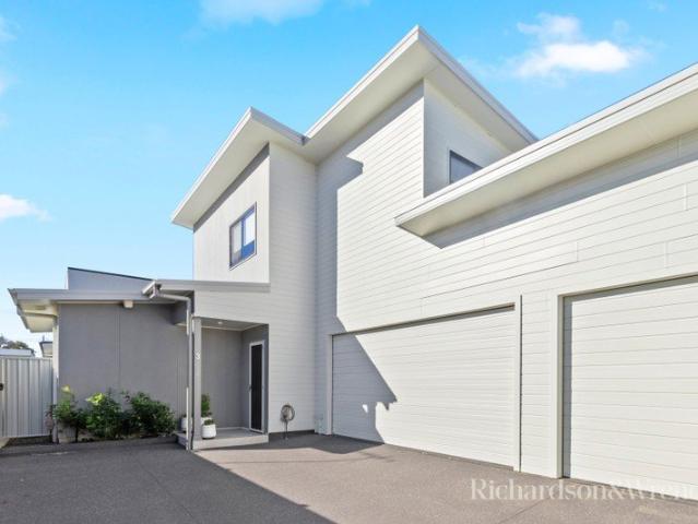Townhouse for sale in Ettalong Beach, New South Wales